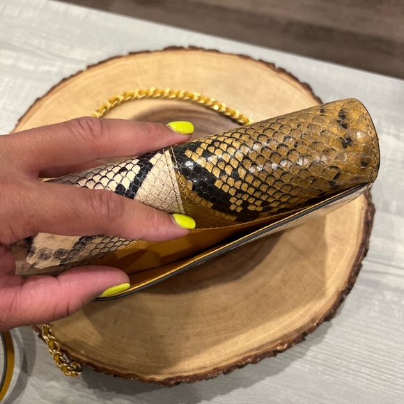 Tory Burch Chain Wallet - Picture 8 of 9